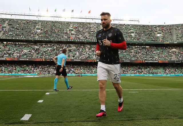 尼斯发布备战花絮,国际比赛日防线松动,欧联任务艰巨,赛季目标并未改变 尼斯发布备战花絮,国际比赛日防线松动,欧联任务艰巨,赛季目标并未改变